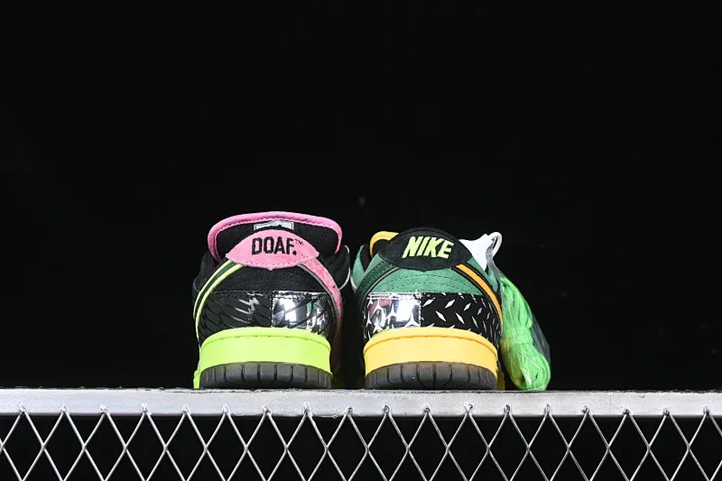 All categories Nk SB Dunk series Nk SB Dunk Low low-top sneakers Nk Dunk Low "What The Ducks" Oregon State Football Ducks low-top cultural casual sneakers HV1454-001